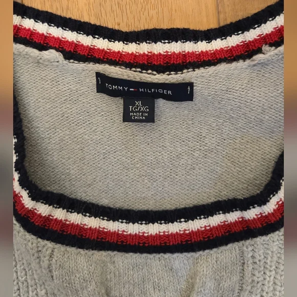 Tommy Hilfiger Gray Crewneck Long Dress Sweater - Picture 2 of 4